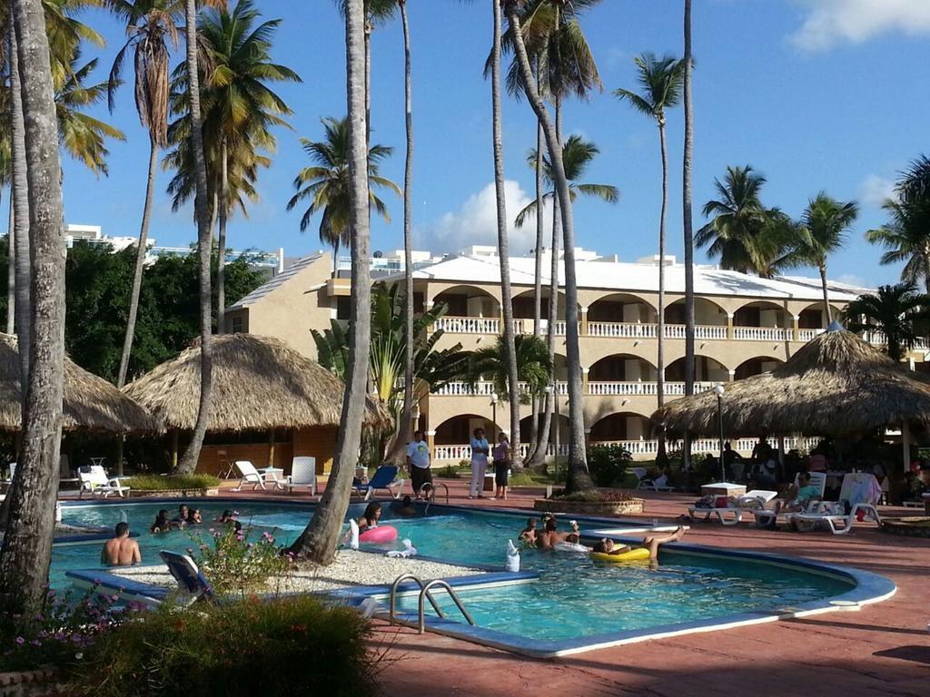 Hotel Cortecito Inn Bavaro Пунта-Кана Экстерьер фото